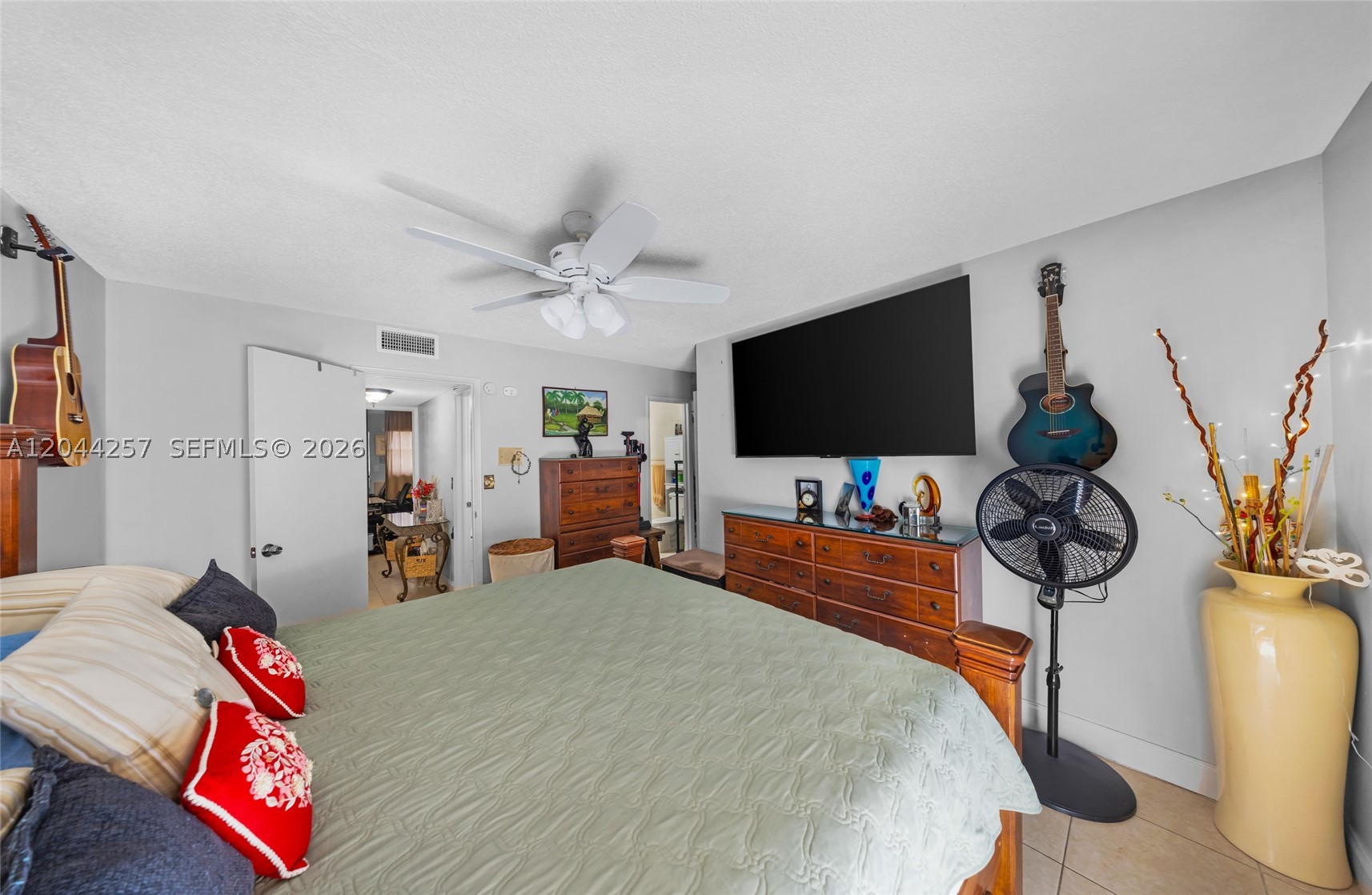 WESTLAND-EDEN CONDO I - Residential