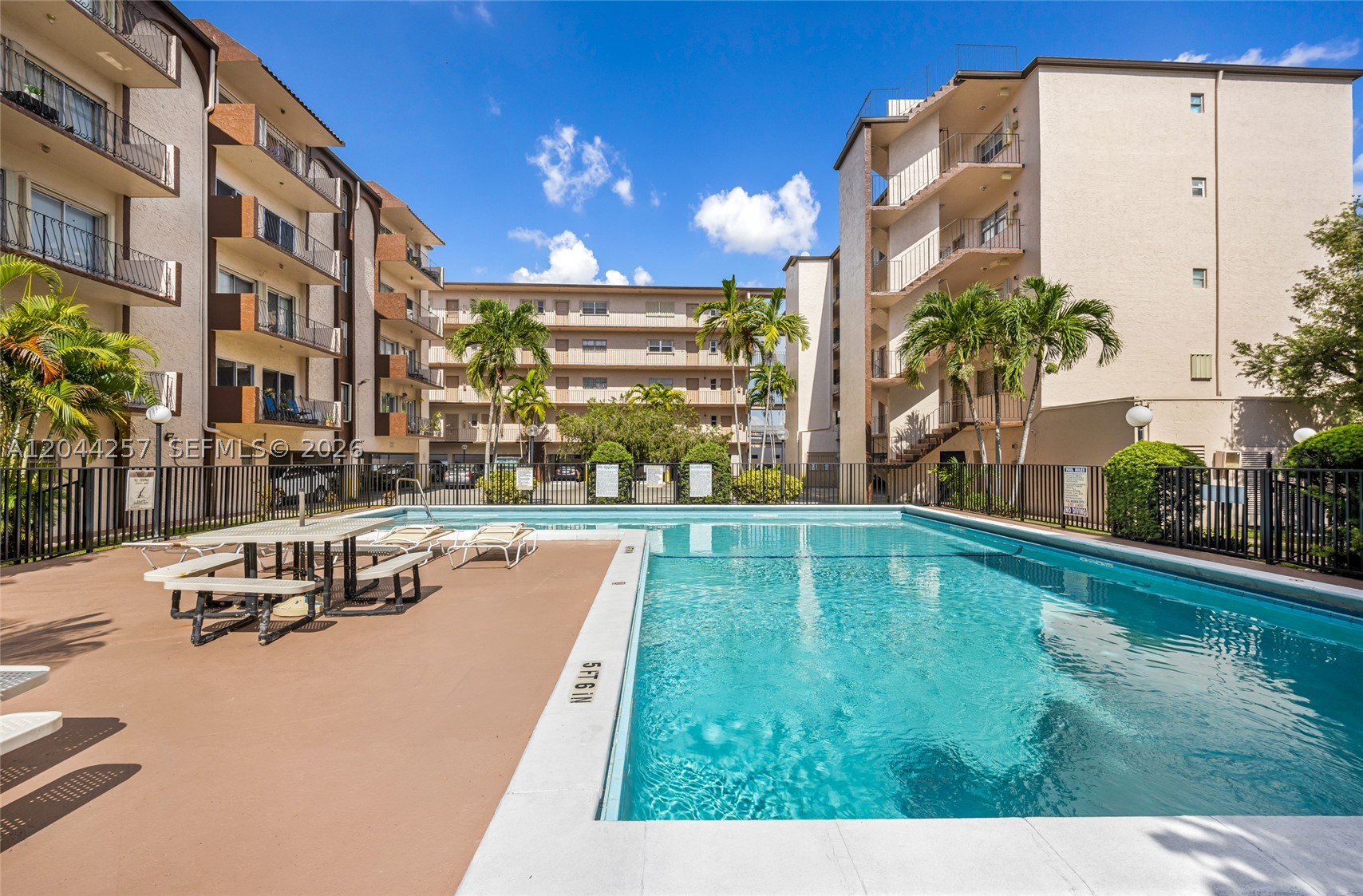 WESTLAND-EDEN CONDO I - Residential