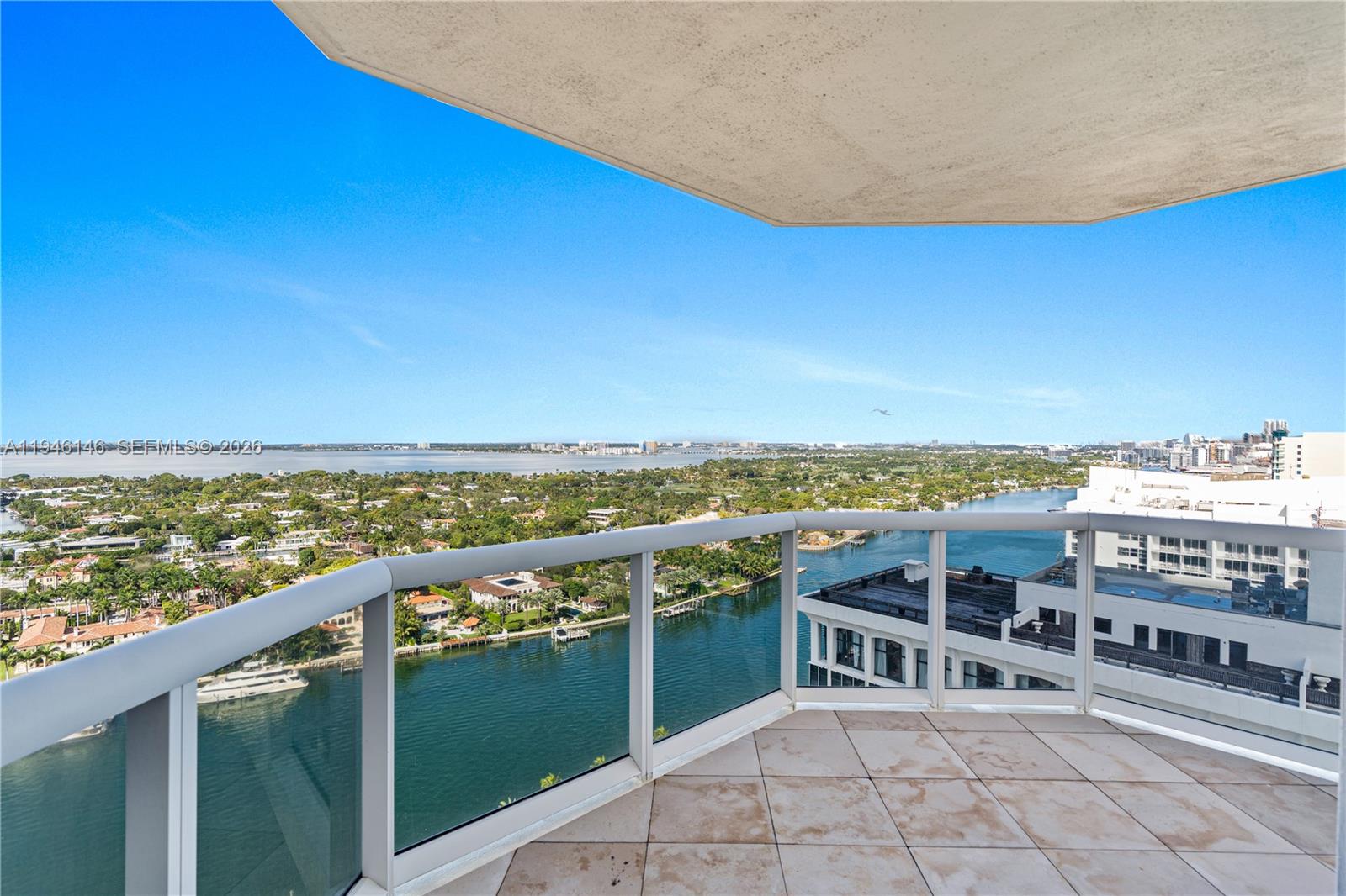BLUE DIAMOND CONDO - Residential