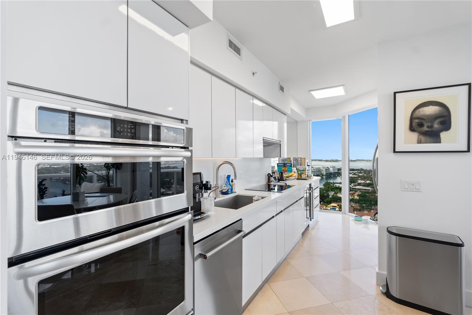 BLUE DIAMOND CONDO - Residential