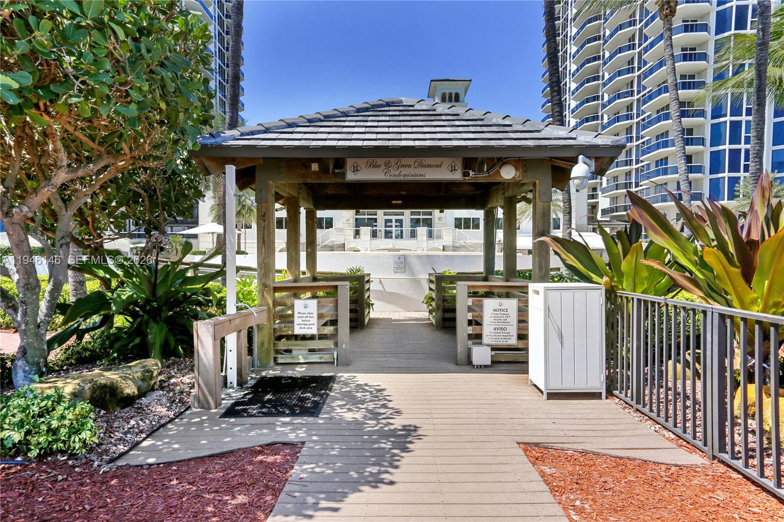 BLUE DIAMOND CONDO - Residential