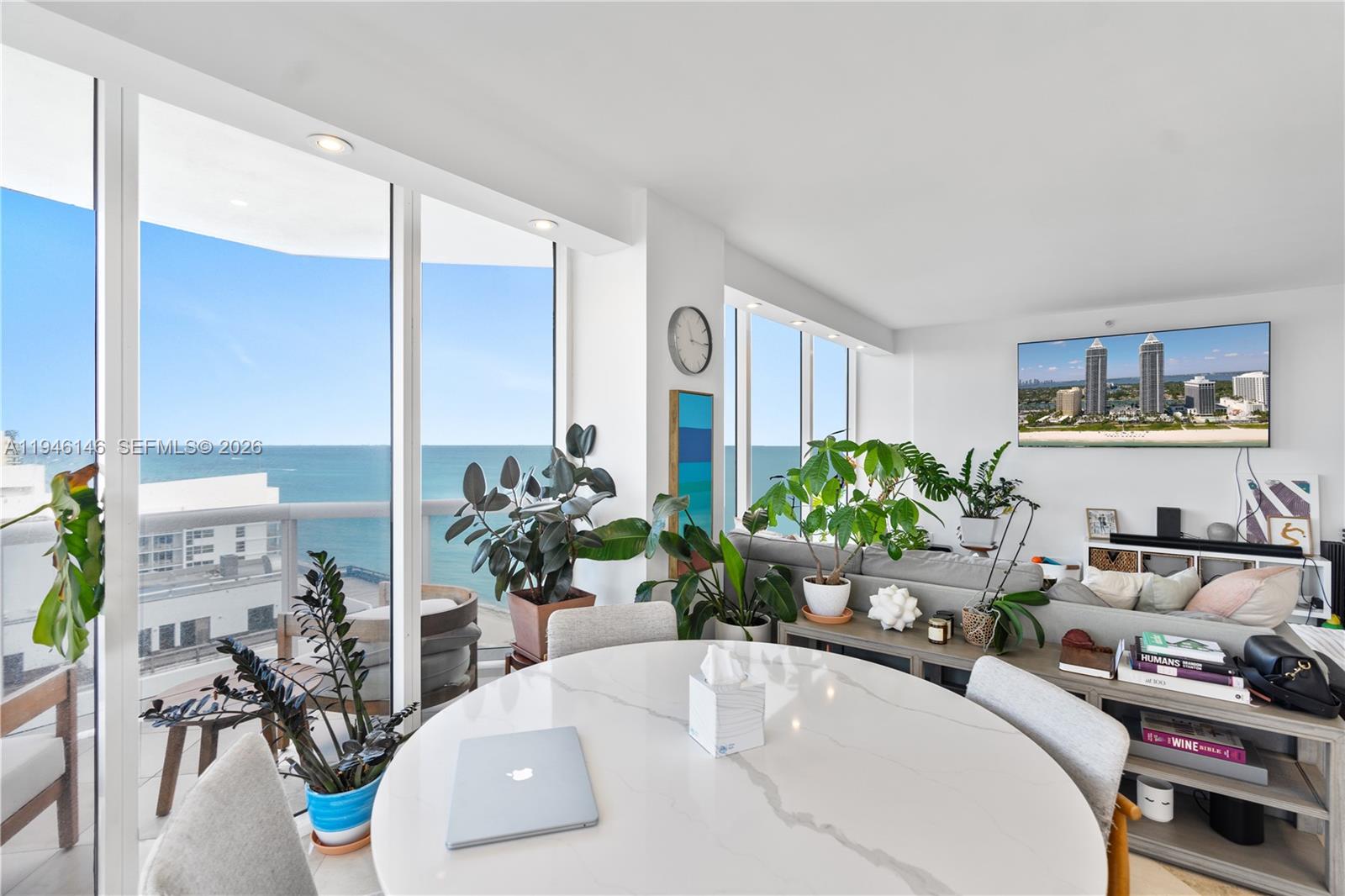 BLUE DIAMOND CONDO - Residential