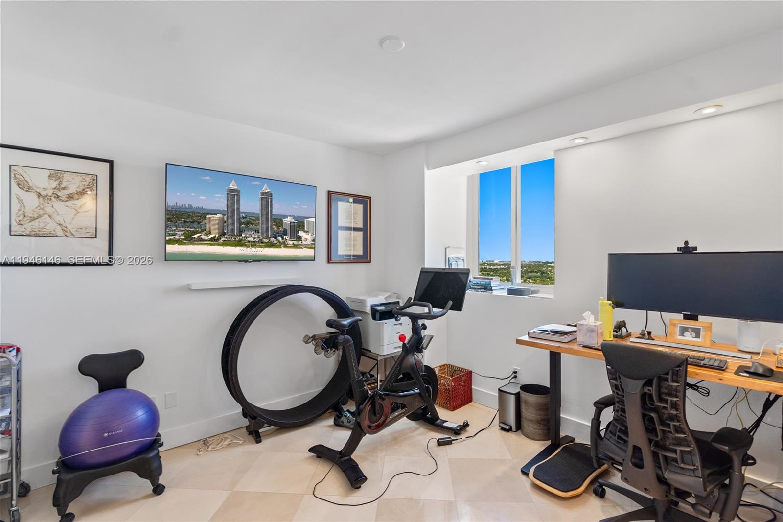 BLUE DIAMOND CONDO - Residential