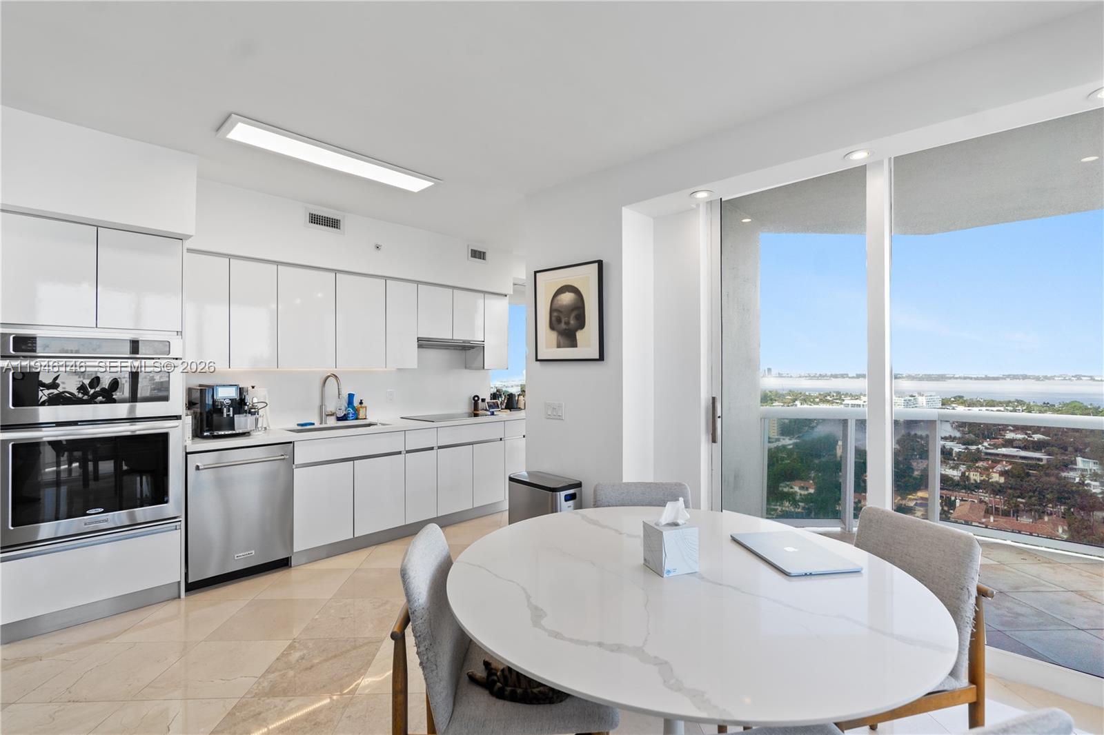 BLUE DIAMOND CONDO - Residential