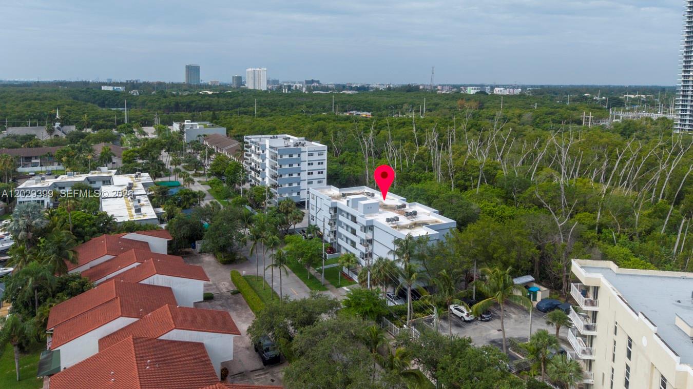 EASTERN PARKVIEW CONDO - Residential