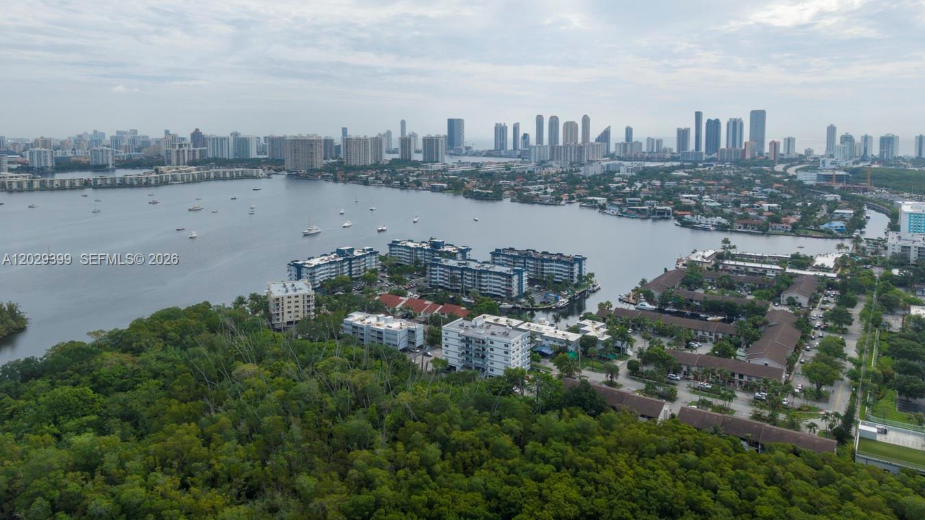 EASTERN PARKVIEW CONDO - Residential