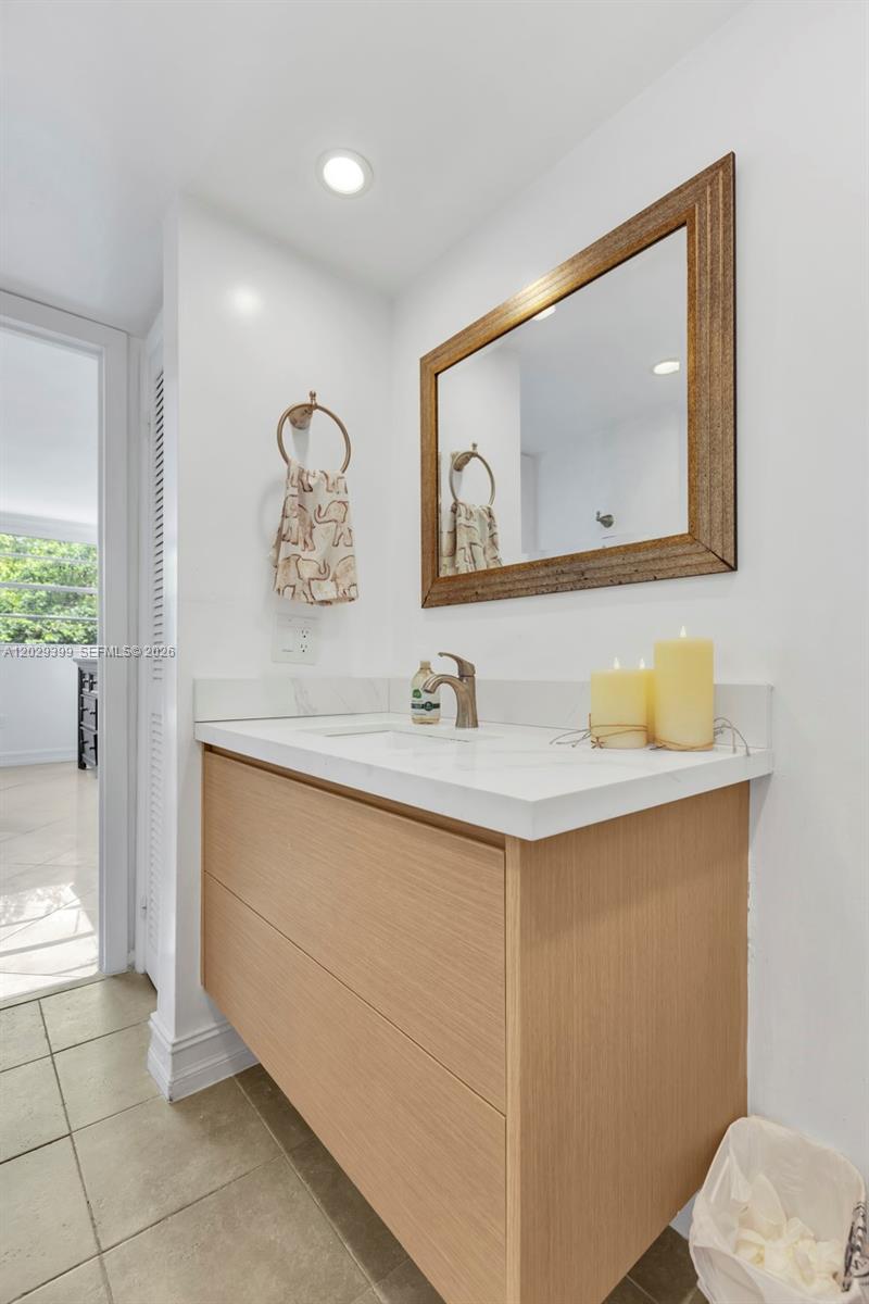 EASTERN PARKVIEW CONDO - Residential