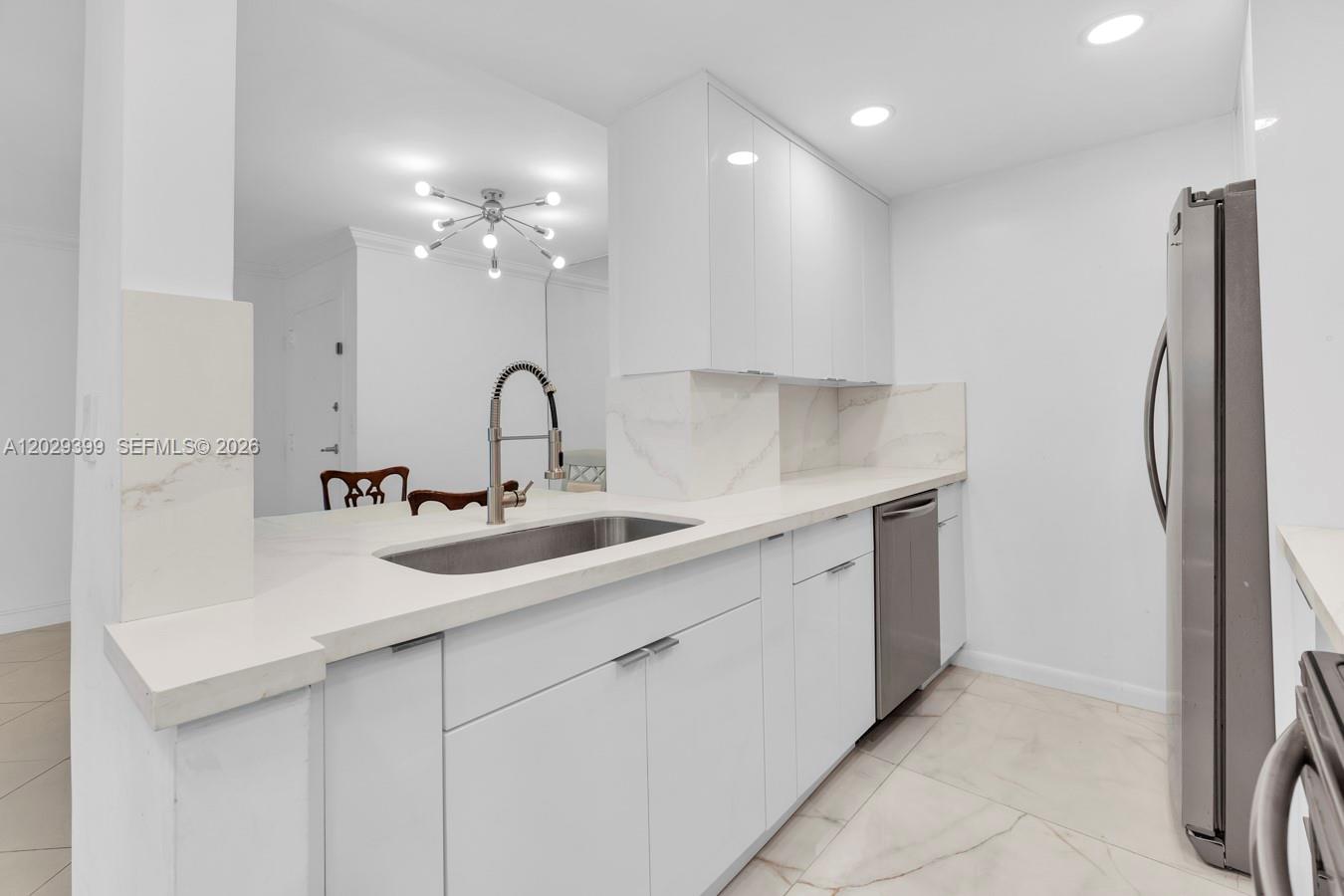 EASTERN PARKVIEW CONDO - Residential