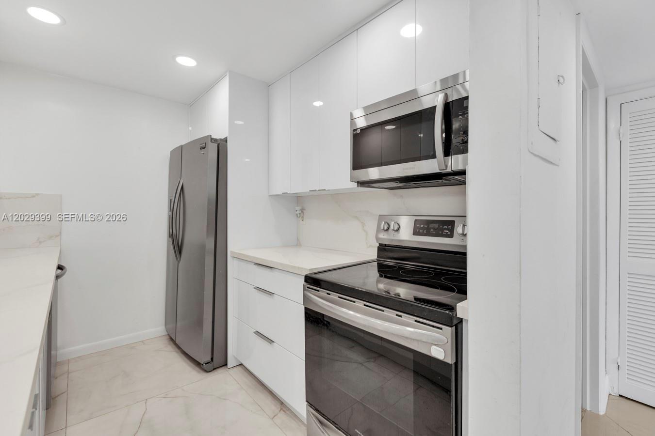 EASTERN PARKVIEW CONDO - Residential