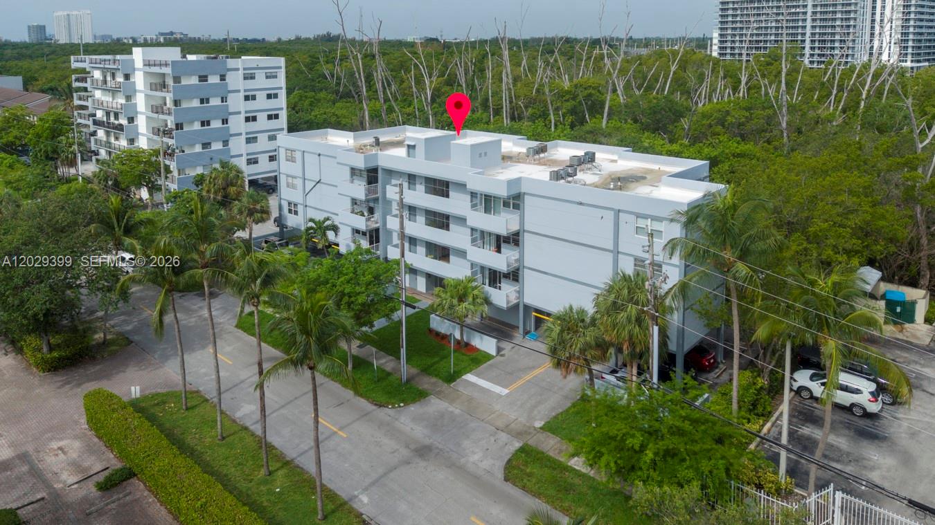 EASTERN PARKVIEW CONDO - Residential