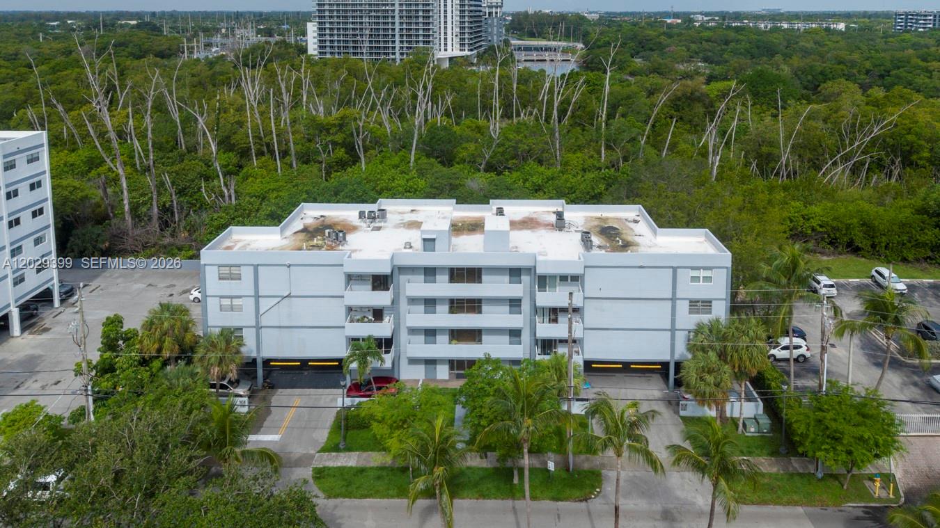 EASTERN PARKVIEW CONDO - Residential