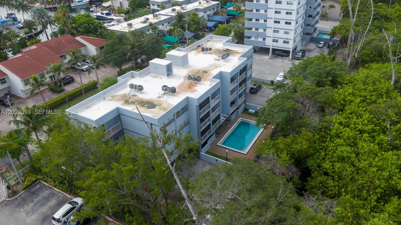 EASTERN PARKVIEW CONDO - Residential