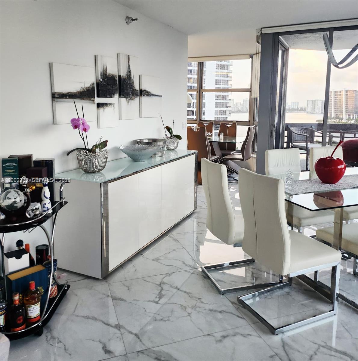 MYSTIC POINTE TOWER 400 C - Residential