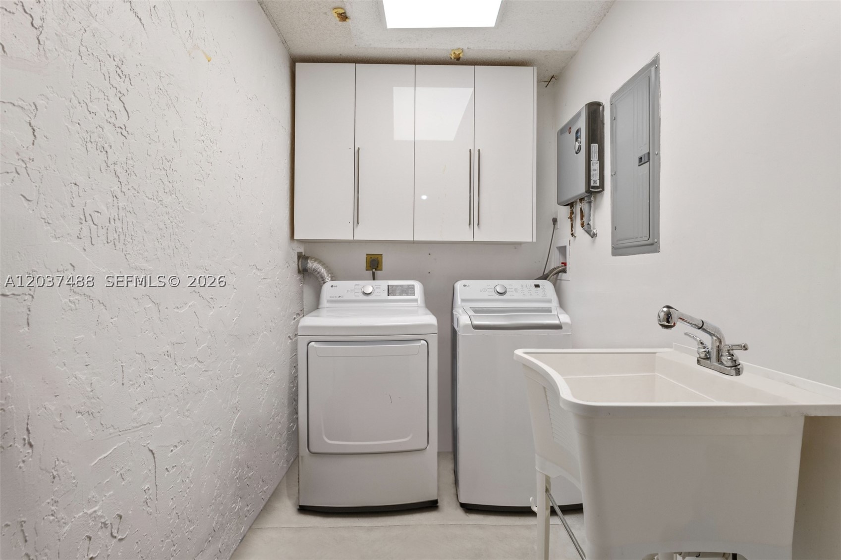 WESTWOOD COMMUNITY 6 - Residential