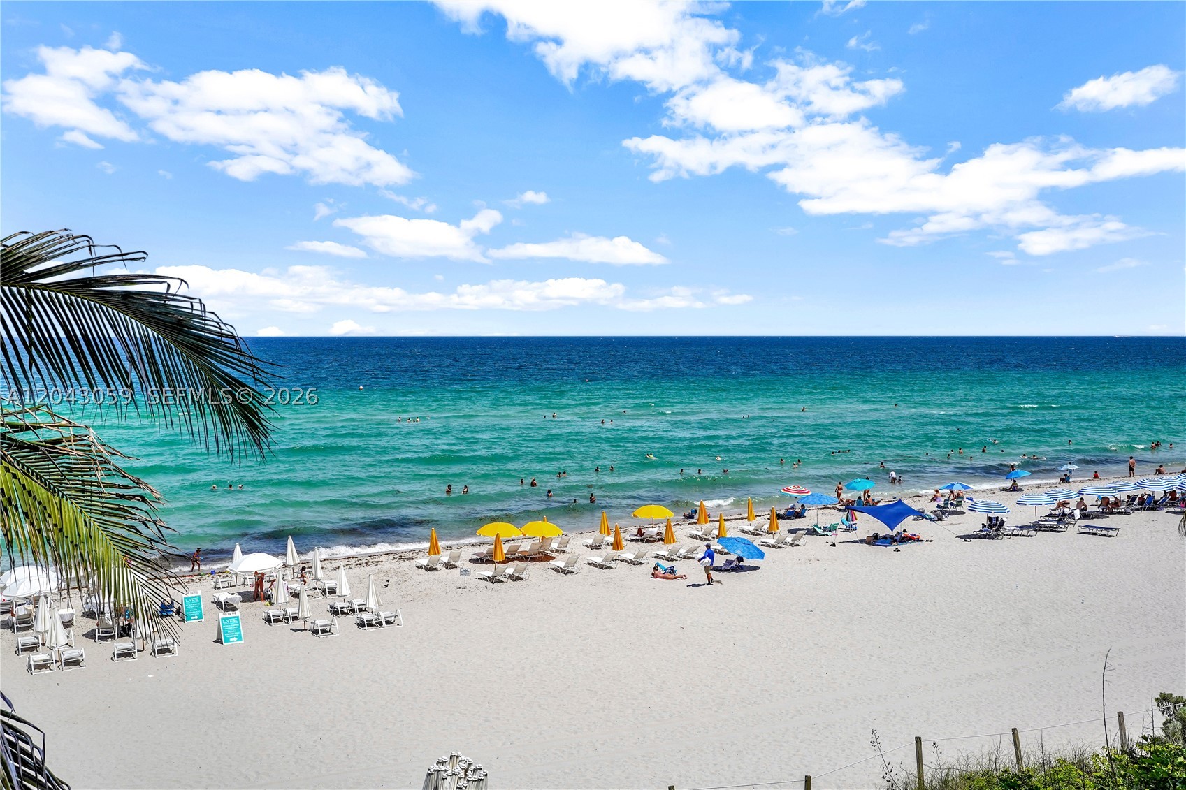 APOGEE BEACH CONDOMINIUM - Residential