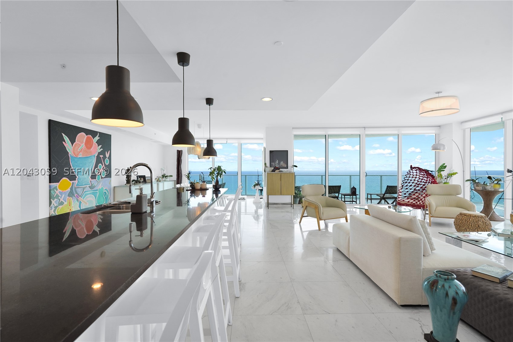 APOGEE BEACH CONDOMINIUM - Residential