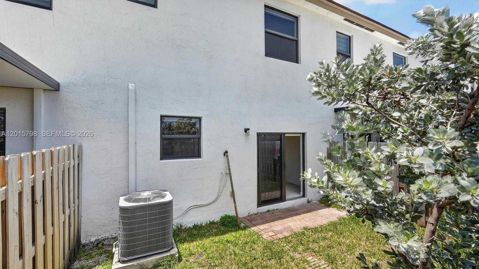 KENDALL ASSEMBLAGE NORTH - Residential