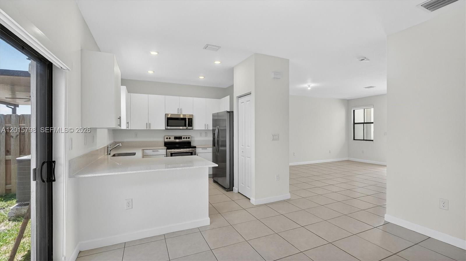 KENDALL ASSEMBLAGE NORTH - Residential