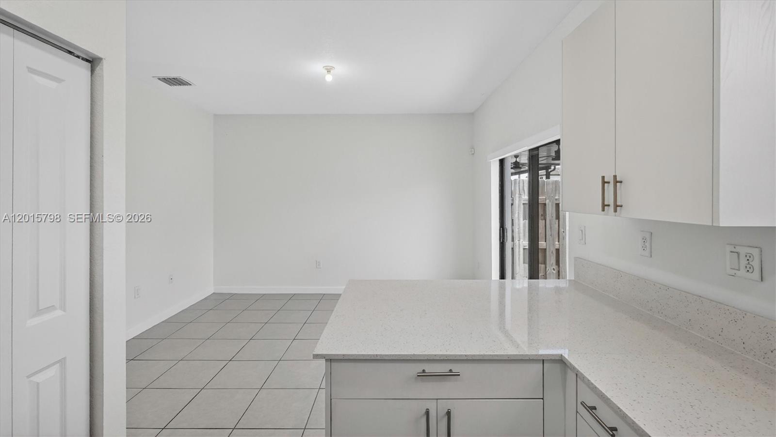 KENDALL ASSEMBLAGE NORTH - Residential