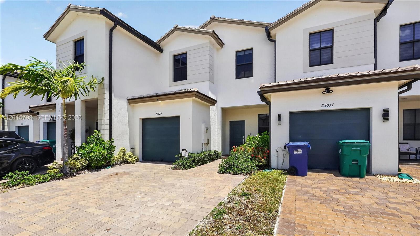 KENDALL ASSEMBLAGE NORTH - Residential