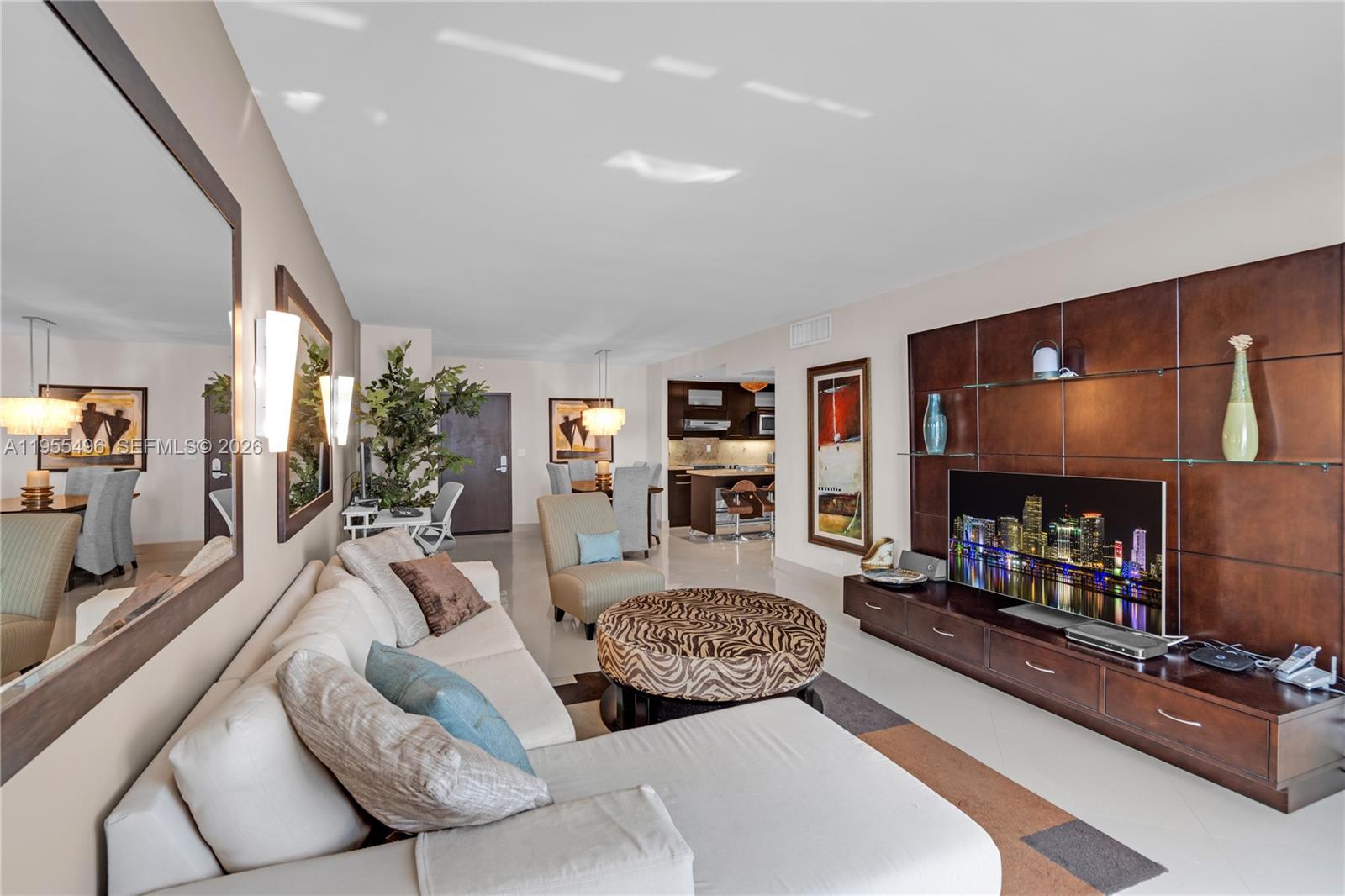 RONEY PALACE CONDO - Residential
