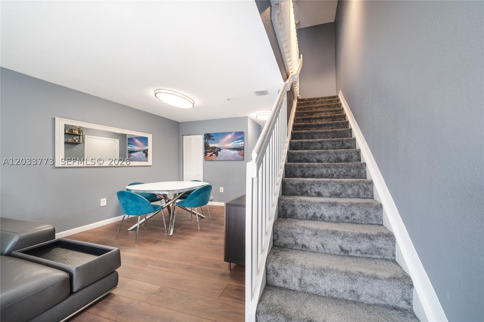 AQUA VISTA TOWNHOMES COND - Residential