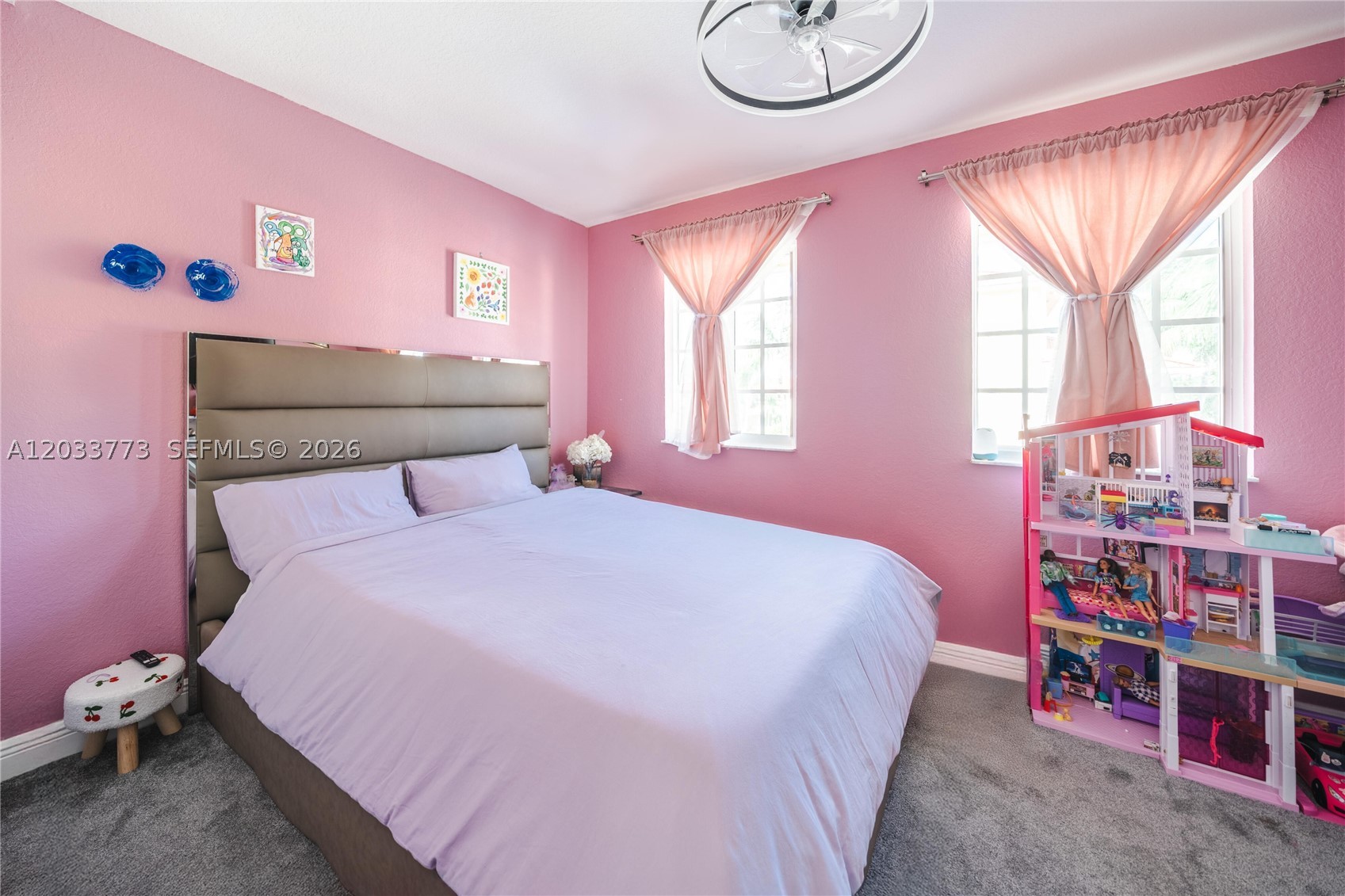 AQUA VISTA TOWNHOMES COND - Residential