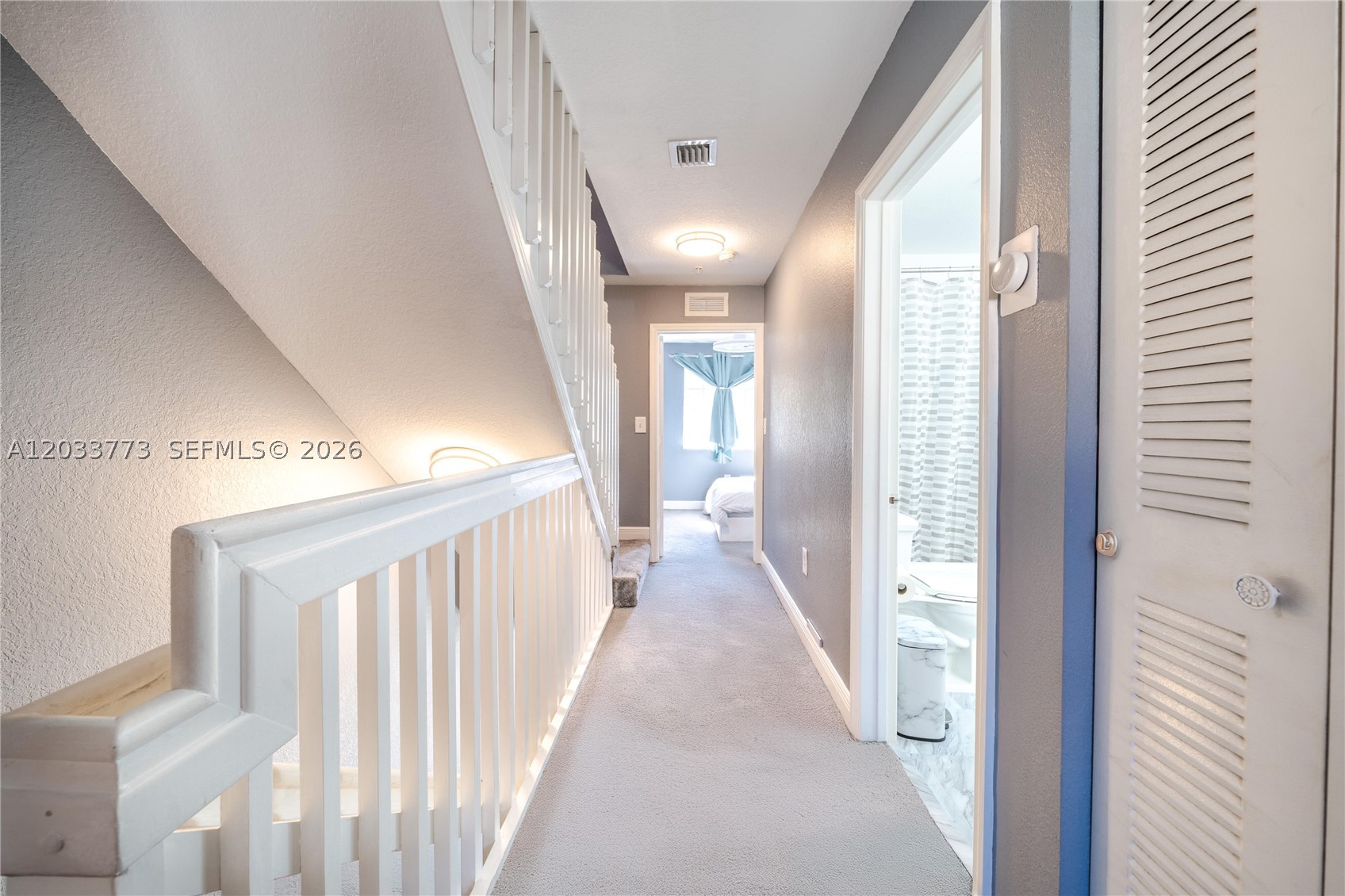 AQUA VISTA TOWNHOMES COND - Residential