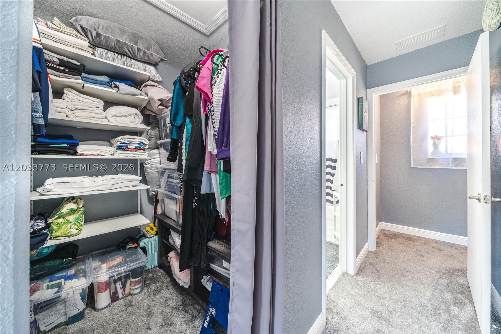 AQUA VISTA TOWNHOMES COND - Residential
