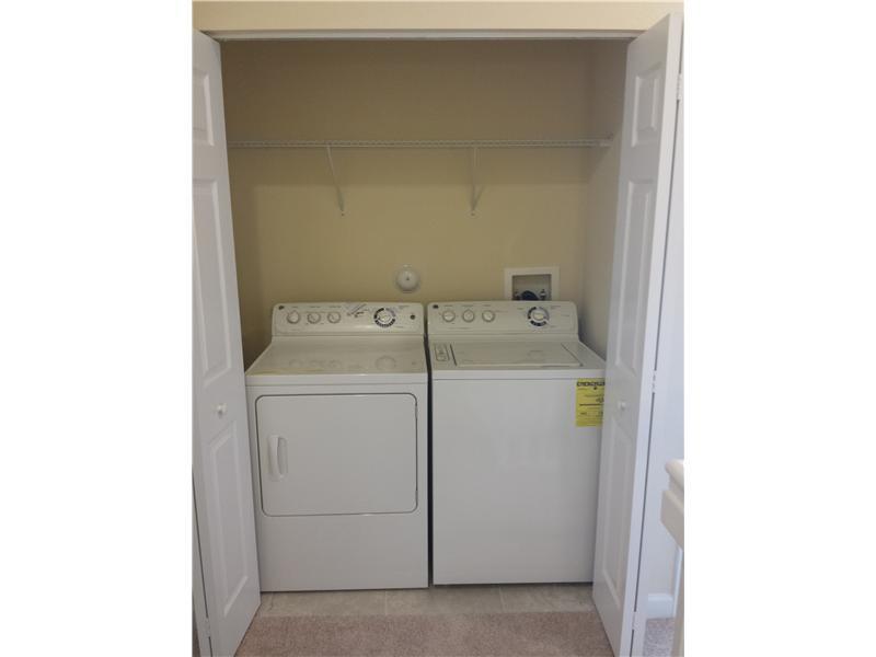 KENDALL SQUARE - Residential Lease