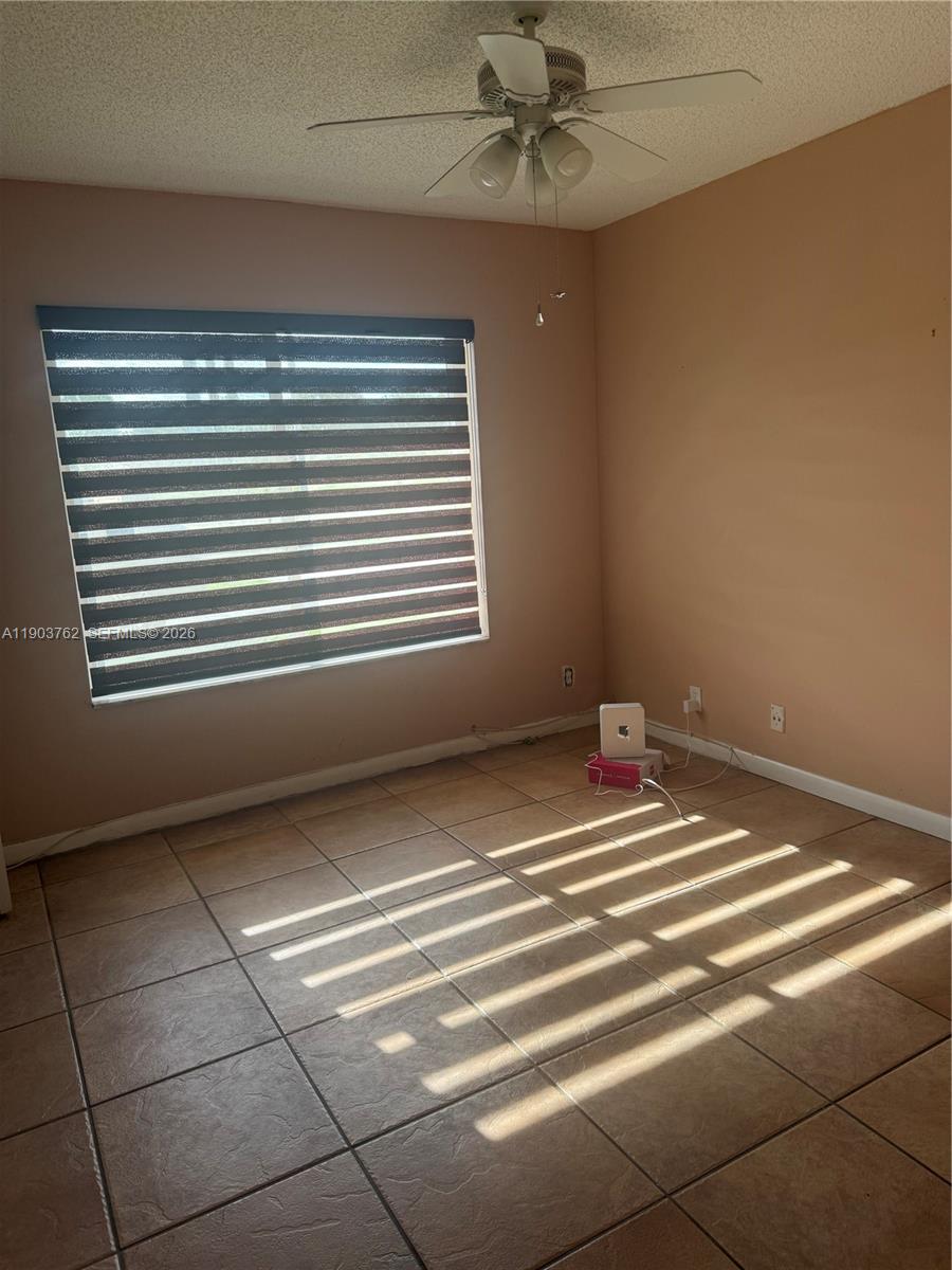 2ND ADDN TO CALUSA CLUB E - Residential