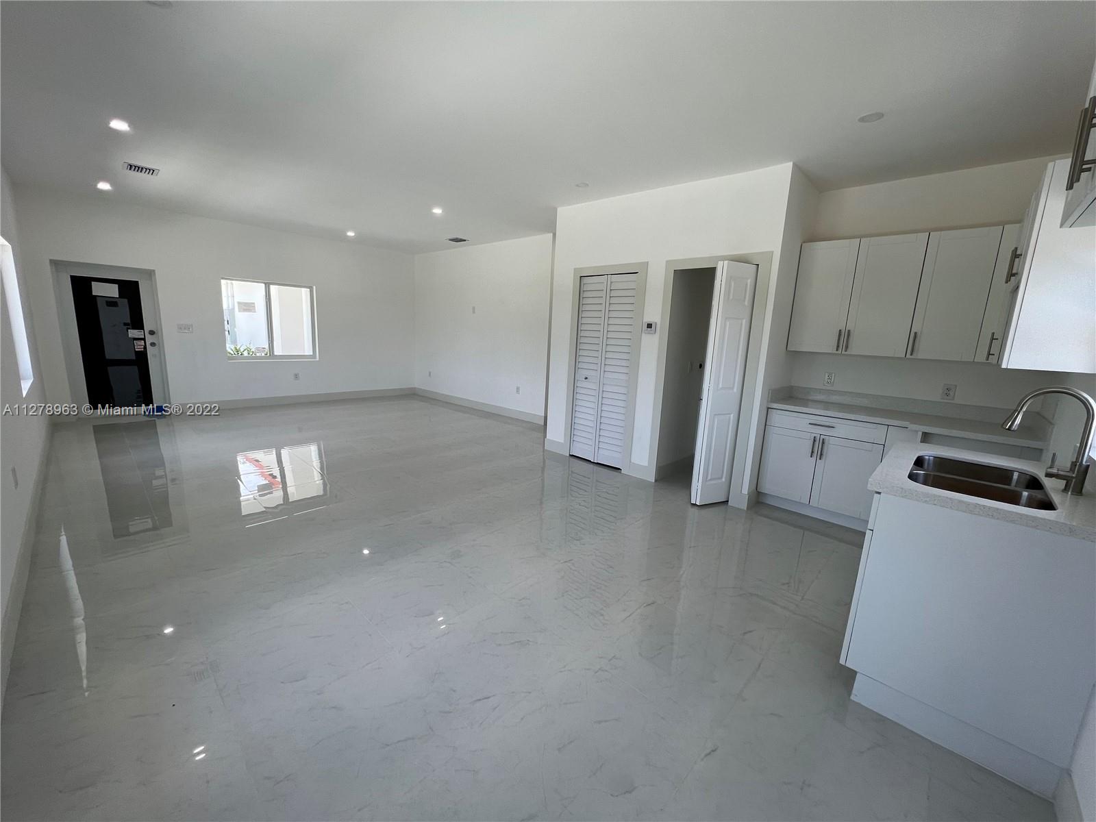 ALPINE HEIGHTS - Residential Lease