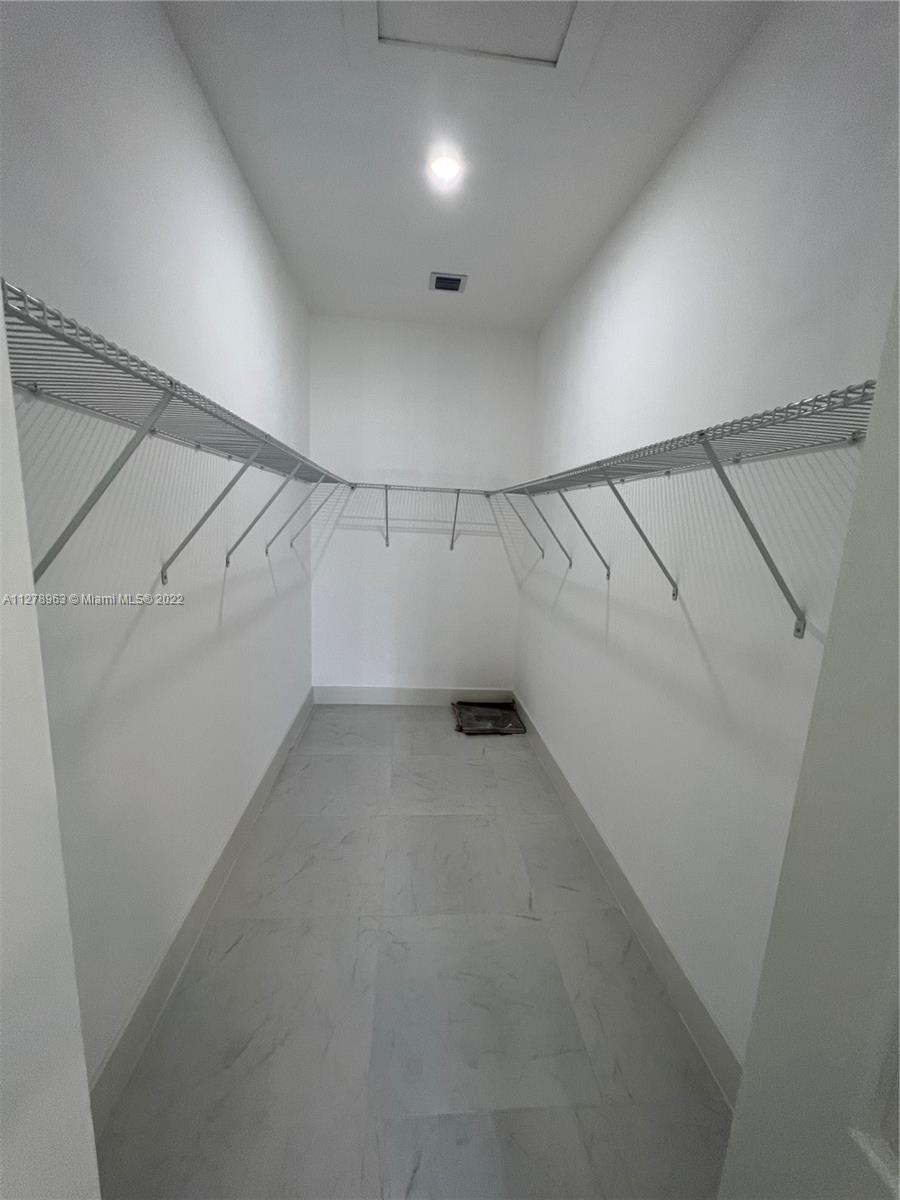 ALPINE HEIGHTS - Residential Lease