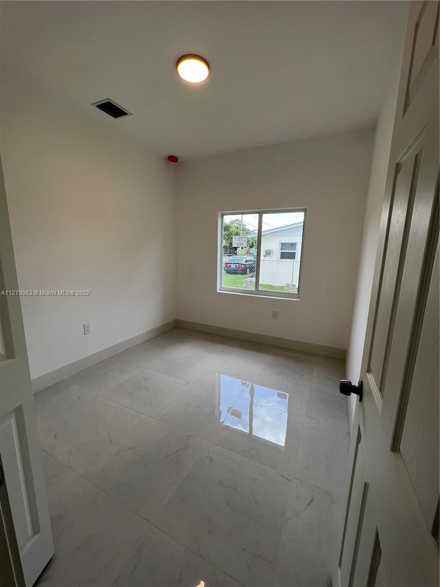 ALPINE HEIGHTS - Residential Lease