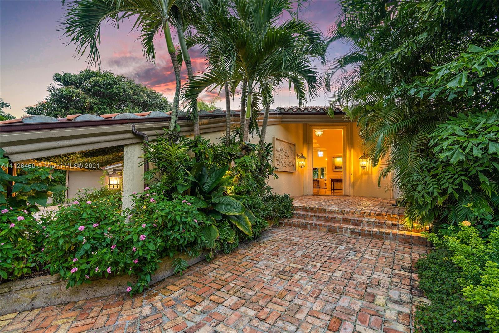 JUPITER ISLAND - Residential