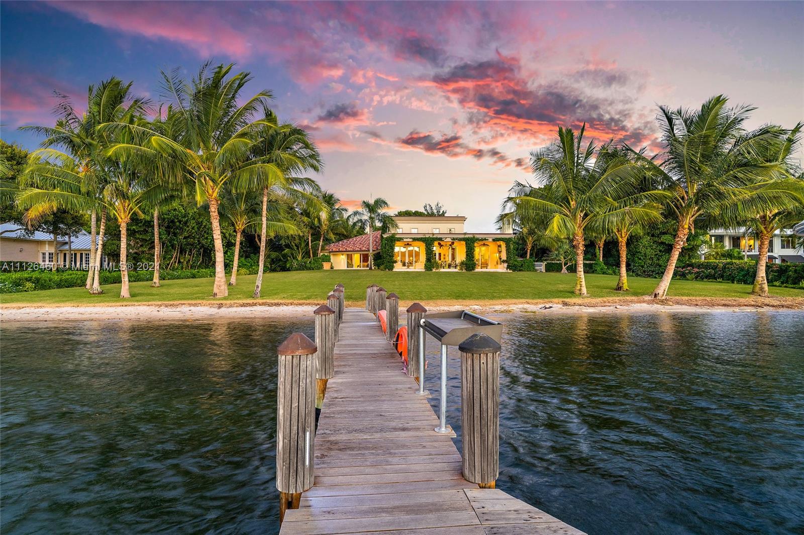 JUPITER ISLAND - Residential