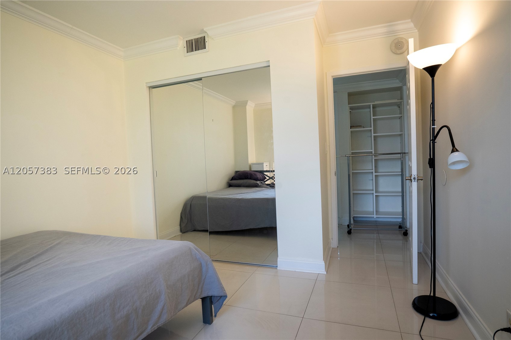 OLYMPUS CONDO PHASE - Residential