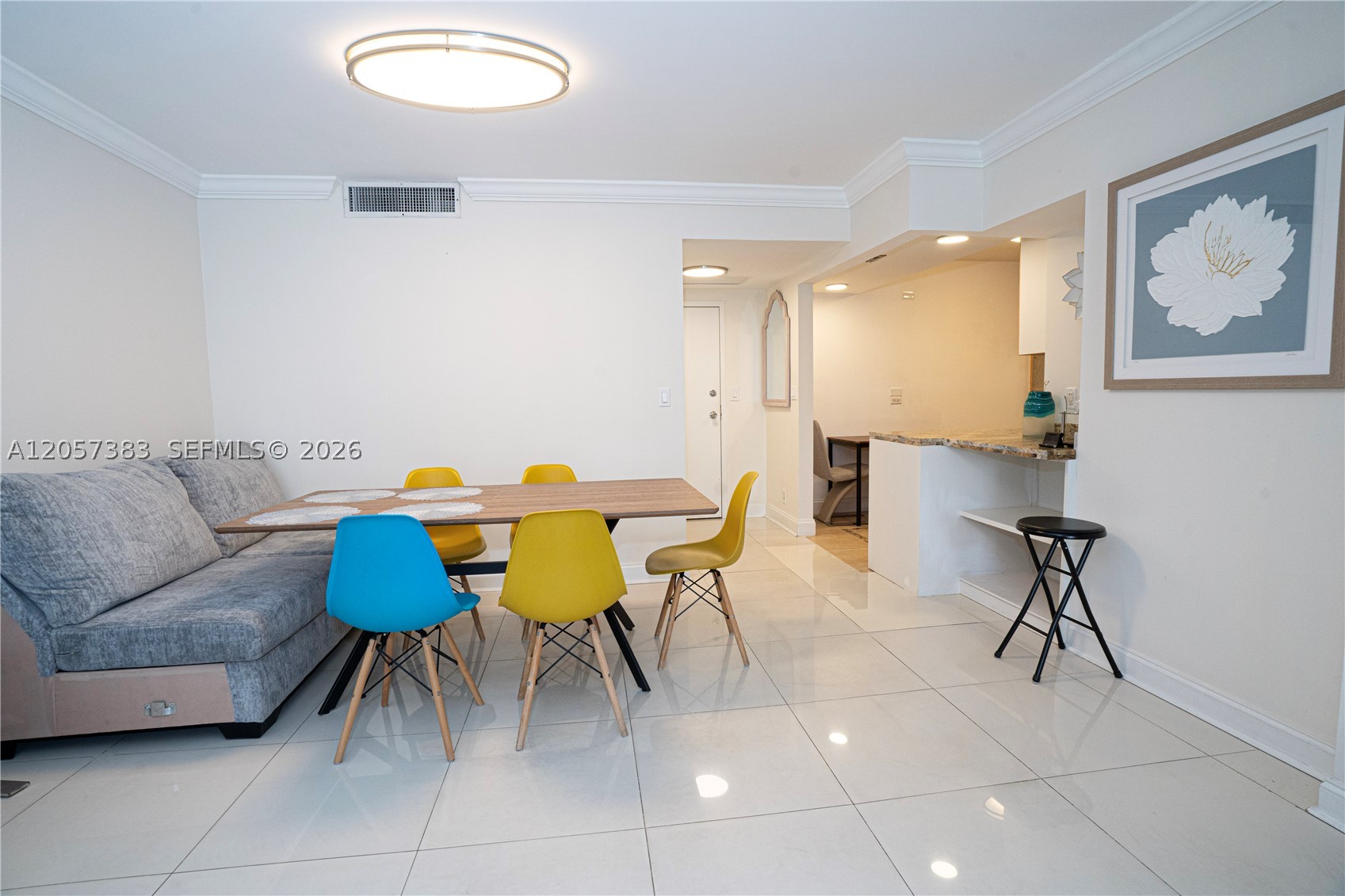 OLYMPUS CONDO PHASE - Residential
