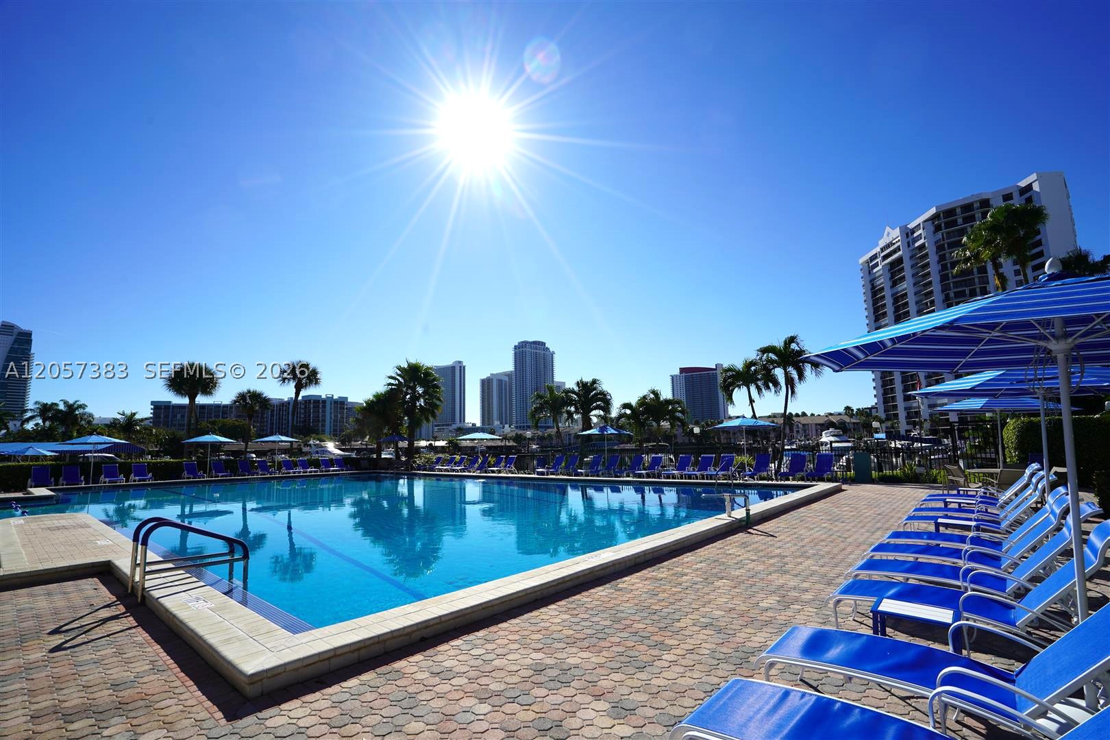 OLYMPUS CONDO PHASE - Residential