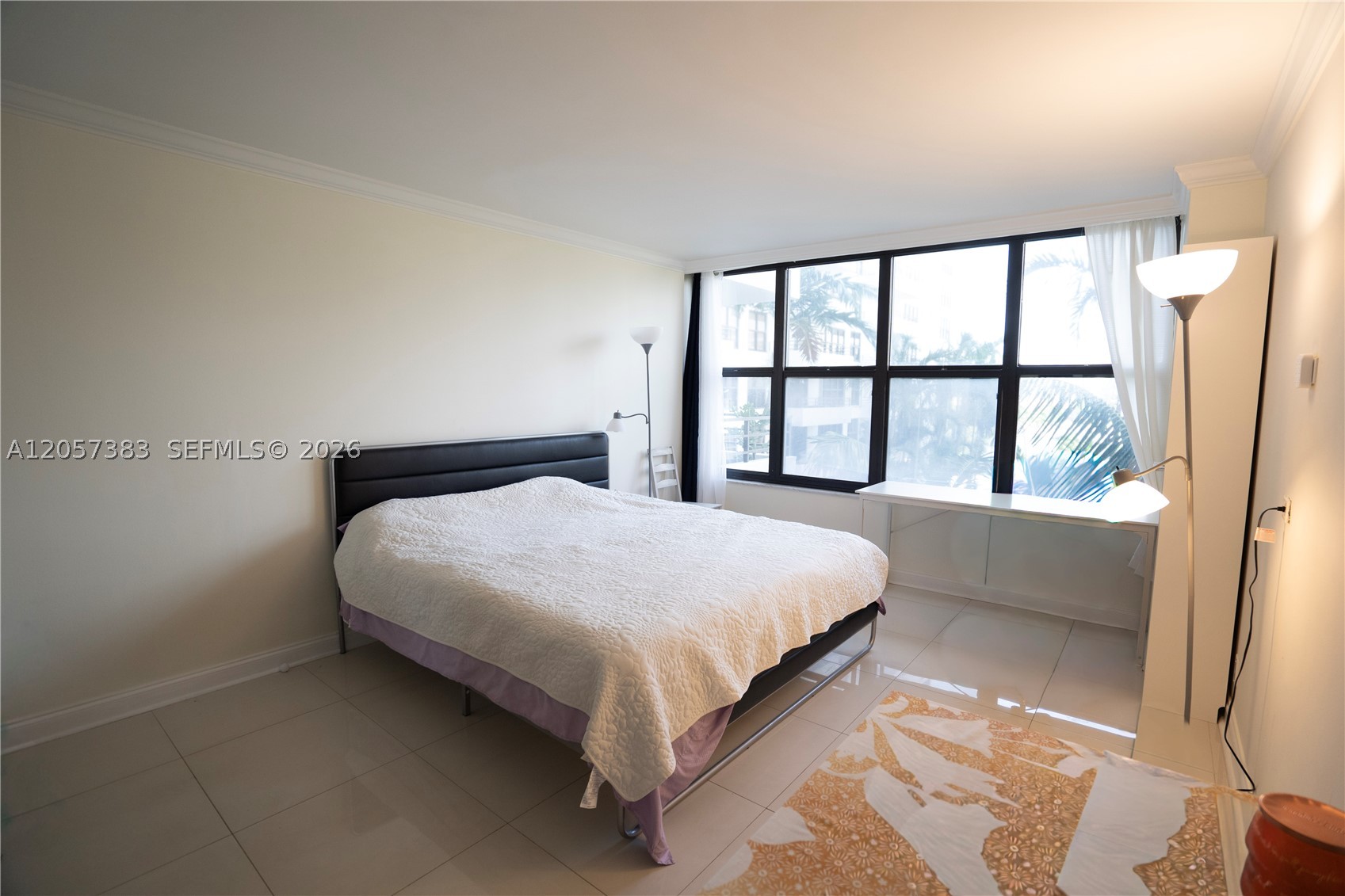 OLYMPUS CONDO PHASE - Residential
