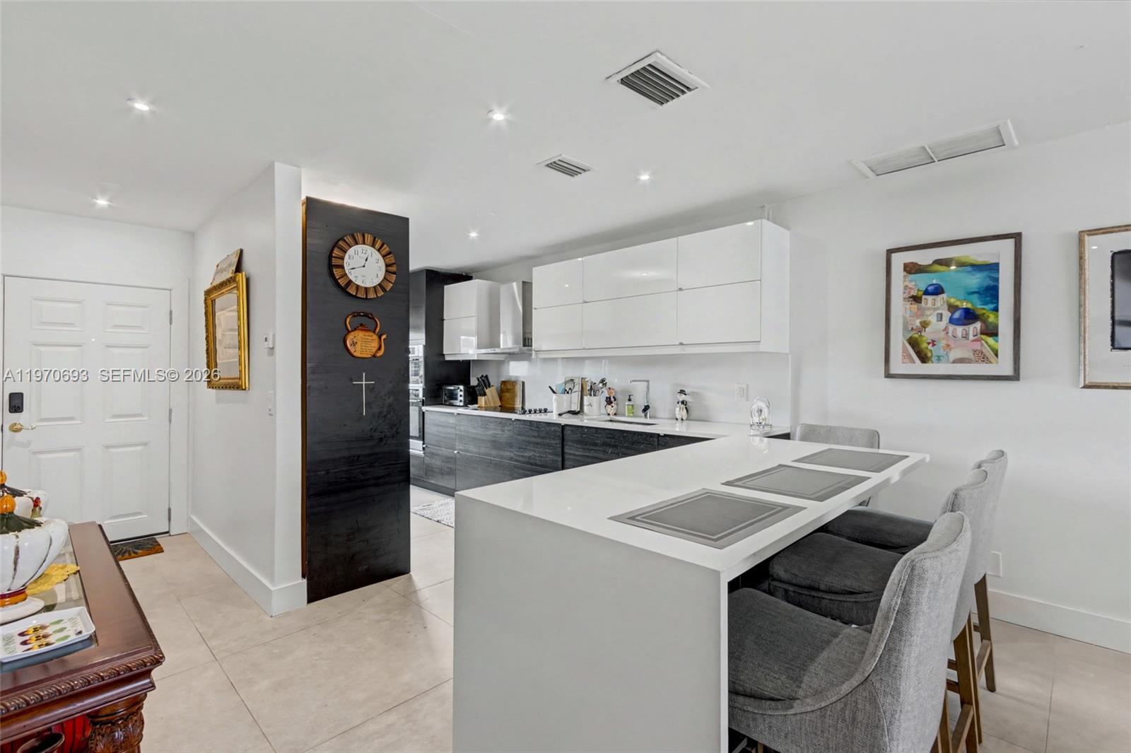 BOCA LAKES CONDO - Residential