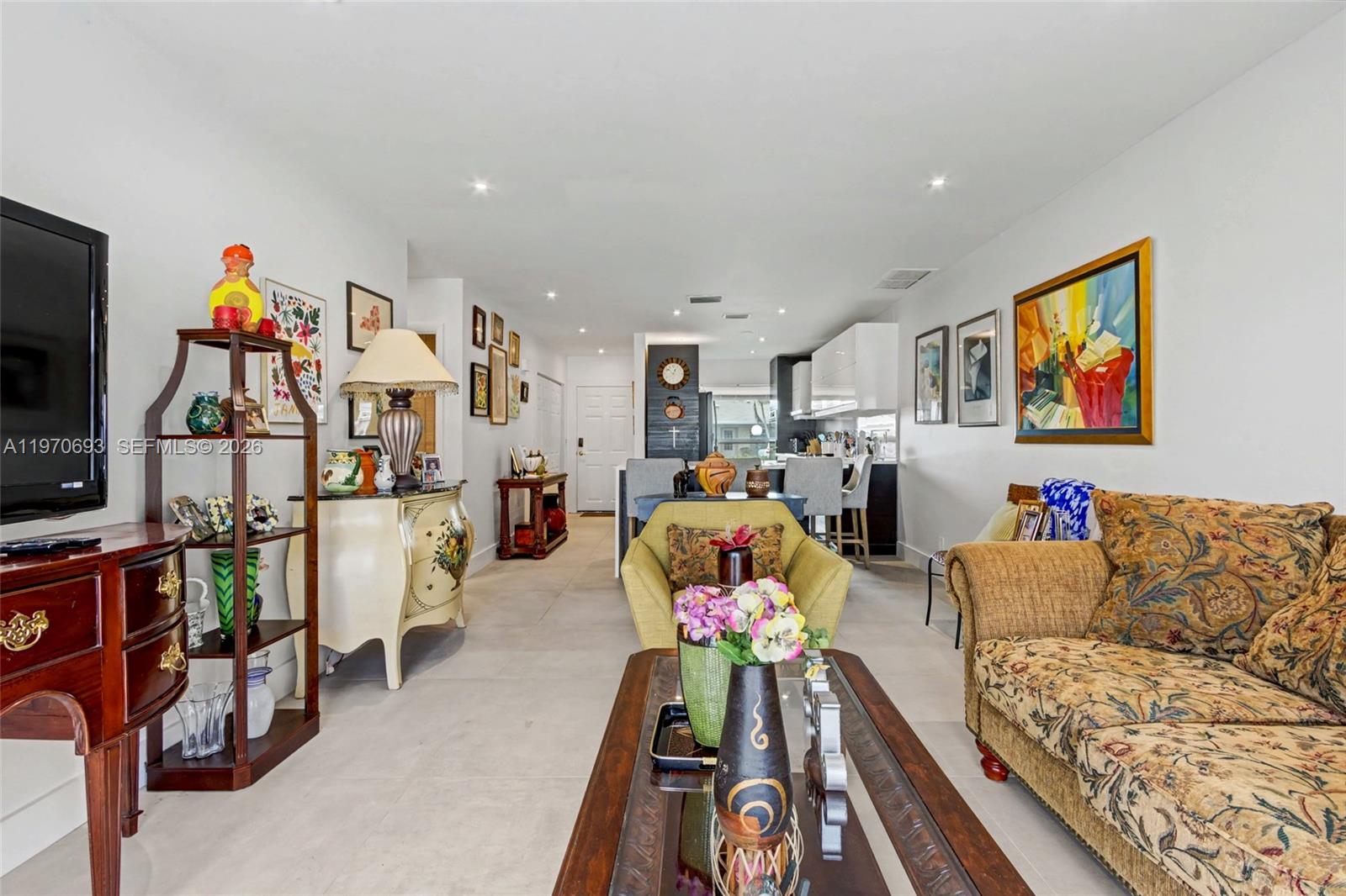 BOCA LAKES CONDO - Residential