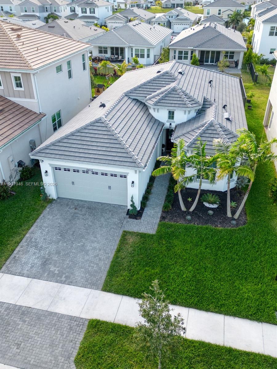 ORCHARDS OF WESTLAKE - Residential