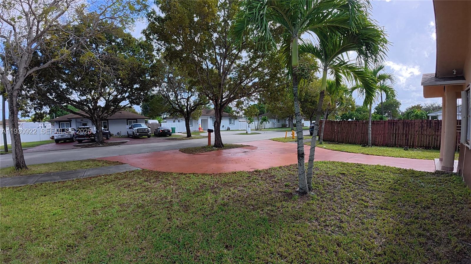 VENETIAN GARDEN REV - Residential