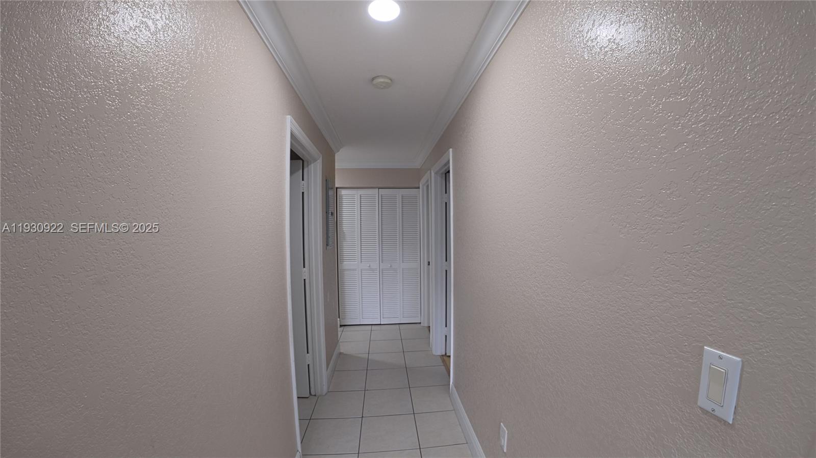 VENETIAN GARDEN REV - Residential