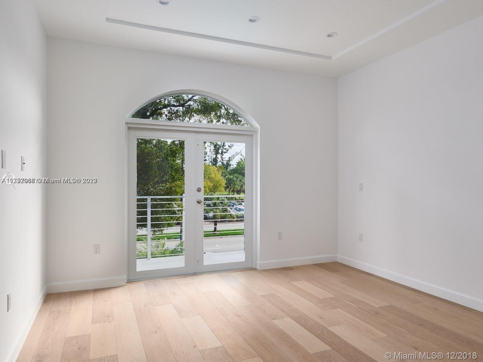 AMD PLAT OF SUNSET LAKE S - Residential Lease