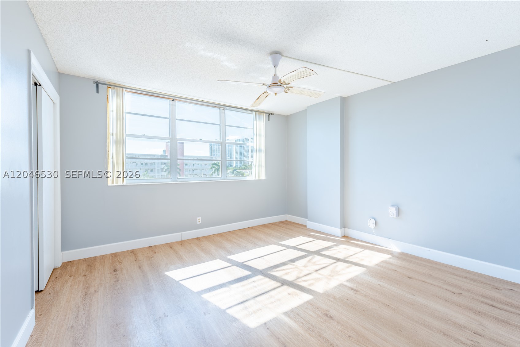 CLIFTON CONDO - Residential