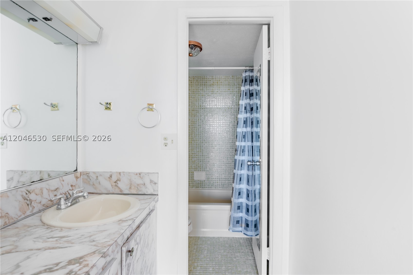 CLIFTON CONDO - Residential