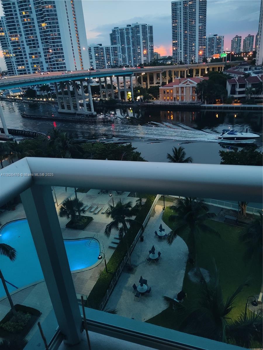 OCEANVIEW BUILDING A COND - Residential