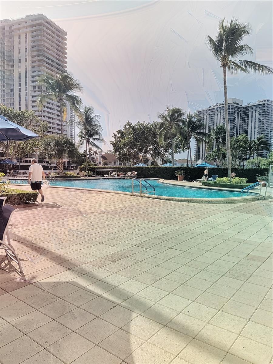 OCEANVIEW BUILDING A COND - Residential